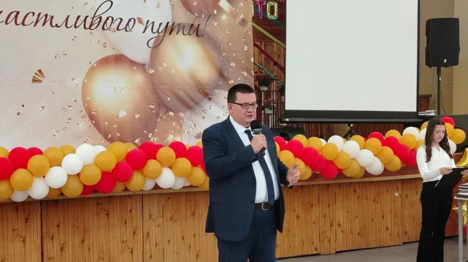 КАШИРА. Сегодня завершаю рассказывать о наших выпускниках 2026 года, с которыми удалось познакомиться и пожелать им доброго пути на выпускных вечерах прошедших в школах округа