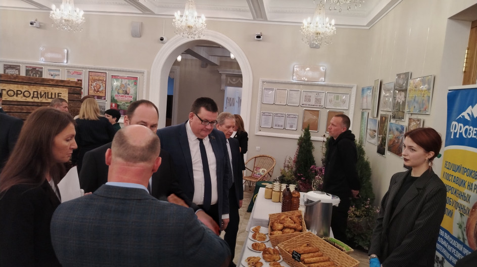 СТУПИНО. Поздравил работников сельского хозяйства и перерабатывающей промышленности, а также сельских старост